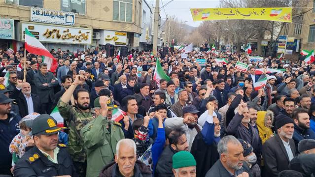 لبیك مردم گلپایگان به ندای رهبر انقلاب؛ نمایش اقتدار و وحدت در راهپیمایی باشكوه ۲۲ بهمن